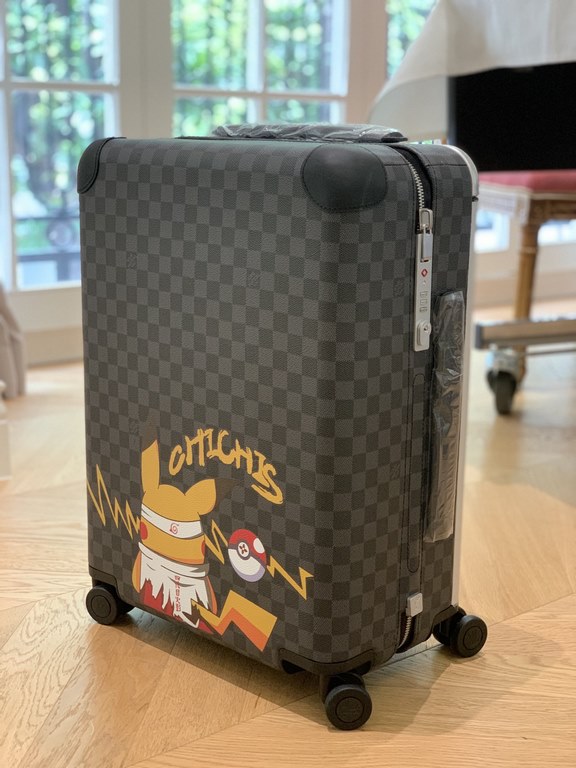 LOUIS VUITTON-HORIZON four-wheeled trolley case 55cm Specifications 38  55  21 (L  H  W) counter genuine quality In stock!L V Horizon trolley case is a classic piece created by the brand in collaboration with designer Ma