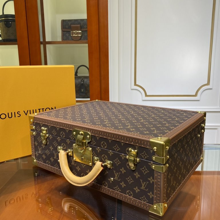 M4700ZX50Cm Actual PictureLouis Vuitton saw these hard cases! There are only two words in the heart of the goose lady have goods ah ah ah ah ah ah ah ah ah ah ah ah ah ah ah ah ah ah ah.    After all, all are Louis Vuitt