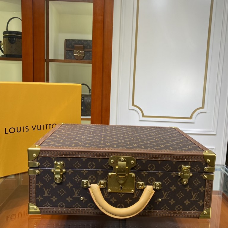 M4700ZX50Cm Actual PictureLouis Vuitton saw these hard cases! There are only two words in the heart of the goose lady have goods ah ah ah ah ah ah ah ah ah ah ah ah ah ah ah ah ah ah ah.    After all, all are Louis Vuitt