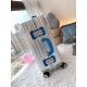 Oh My God! The same luggage as Gigi Lee!The Rimowa Original Twist collection, another luxury experience! Aluminum and magnesium alloy shells with colorful accessories, side locking brackets and handles, bold color scheme