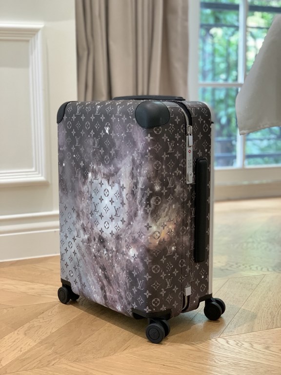 LOUIS VUITTON-HORIZON four-wheeled trolley case 55cm Specifications 38  55  21 (L  H  W) counter genuine quality In stock!L V Horizon trolley case is a classic piece created by the brand in collaboration with designer Ma