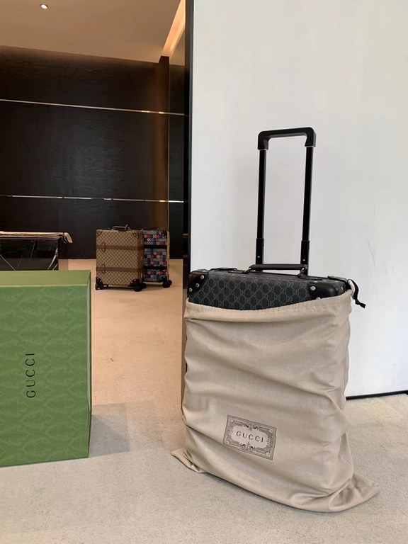 Globe-Trotter series GG luggage, GUCCi and the British royal luggage brand Globe-Trotter cooperation models, sensational show models 