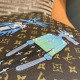 55cmThe new Horizon luggage is made of Monogram canvas and is adorned with two embroidered appliqués featuring Louis Vuitton's friends from the Zoom with friends animated film created by Menswear Artistic Director Virgil