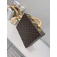 M4700TSZBBoite Bijoux Louis Vuitton Jewelry Comes to Town34.025.010cm (L H W)Super nice handfeeling soft inner liningGilt metal piecesTree paste leather handle (single handle)Matching locking clasp Key  Double-layered in