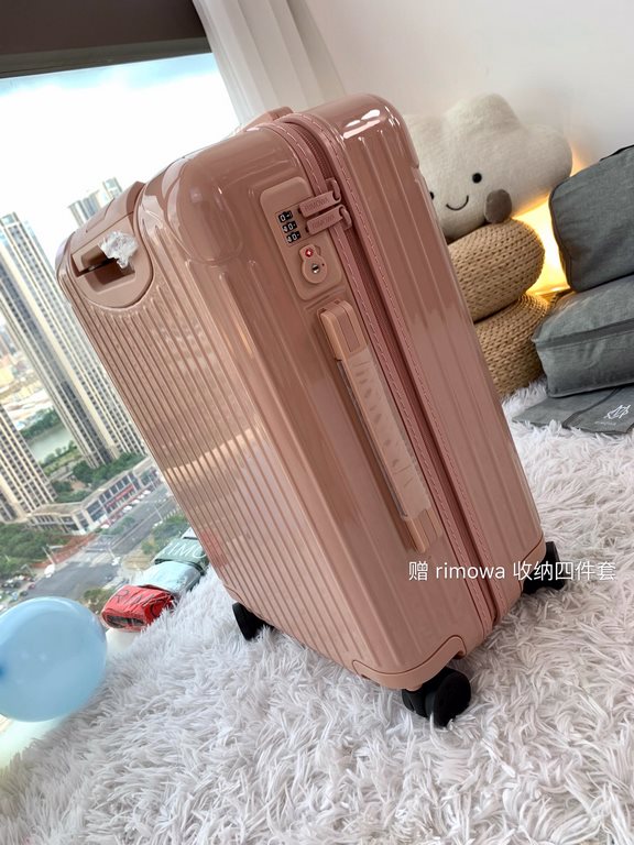 Rimowa Trolley caseluggageUltra-light pc zipper case, must get the same high value trolley case of YiYiChixi! Rimowa Essential new color collection! When you're young, you need to look good to travel! Rimowa Organizer Se