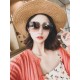 . Brand   Miu Miu miumiu women with the same original single polarized sunglasses   TR90 slice frame   imported Polaroid HD polarized lenses. Large frame fashion sunglasses  , high-end mirror leg design, the quality is a