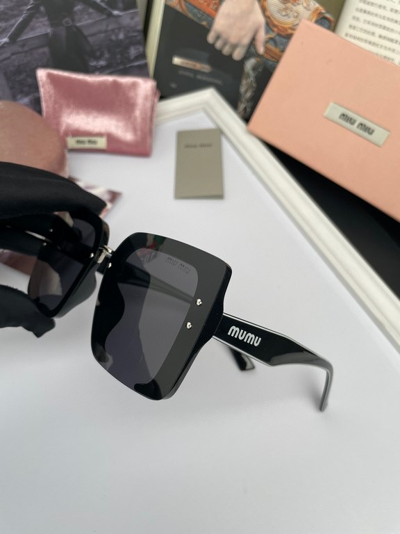 New. 2022Brand,  Miu Miu miumiu women with the same original single polarized sunglasses   TR90 slice frame   Imported Polaroid HD Polarized lenses. Large frame fashion sunglasses  , high-end mirror leg design, the quali