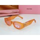 High version of the large logo non-market general merchandise   MIUMIU sunglasses can be salty and sweet!!!! Love it so much!How can beautiful women not have a pair of good-looking sunglassesThis style of sunglasses is r