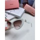 miumiu miu miu cat eye sunglasses, exquisite MiuMiu small logo, each big netroots blogger recommended!