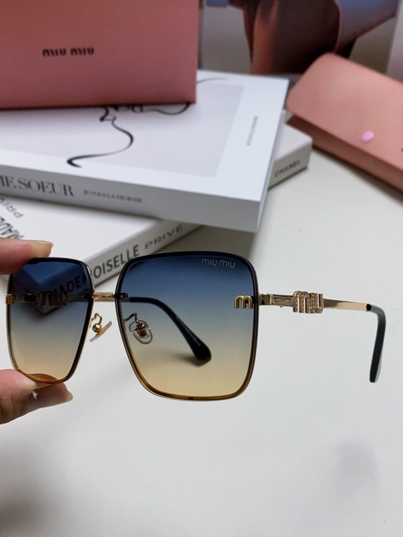 Miumiu Miu Miu 2024 new Netroots with the same women's sunglasses fashion trend sunglasses driving UV sunglasses