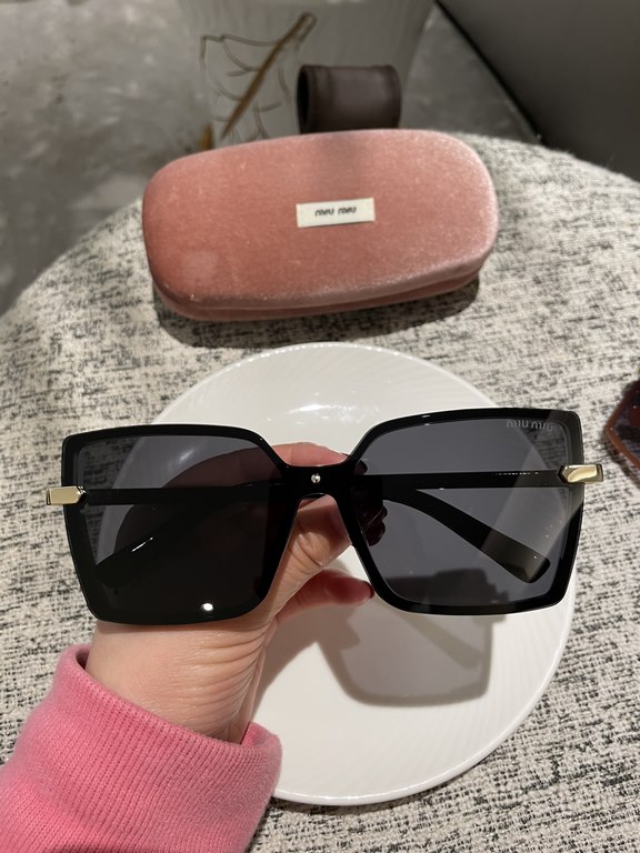 latest models miumiu home women's polarized sunglasses     starry sky models   big brand model   celebrity style Directly recommended models