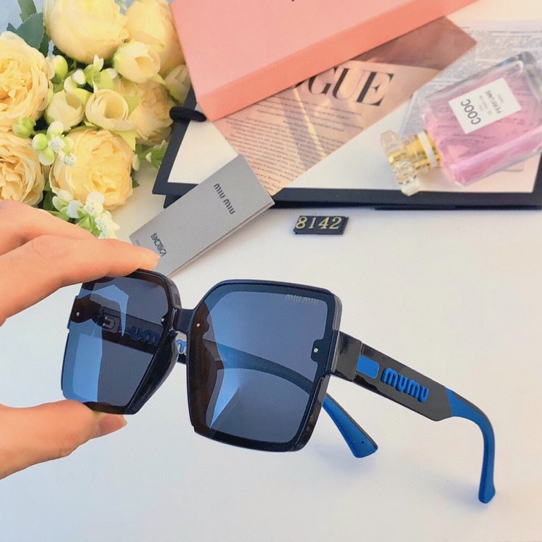 miumiu retro square box square show face small sunglasses net red female senior sense ins round face Korean version sunglasses 2024 new