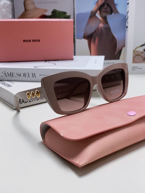 MiuMiu fallacy 2024 new Europe and the United States new fashion sunscreen cat's eye women's sunglasses trend senior sense of popularity of Ms. sunglasses