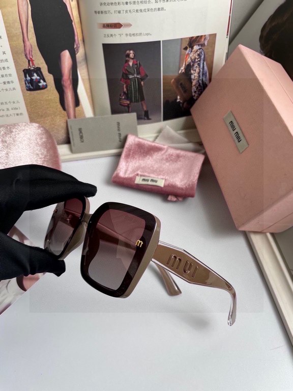 . New Brand,   Miu Miu miumiu women's polarized sunglasses   TR frames   Imported Polaroid HD polarized lenses, metal logo inlaid temples, high-end customized design, wear a super model, travel and driving a must-have.51