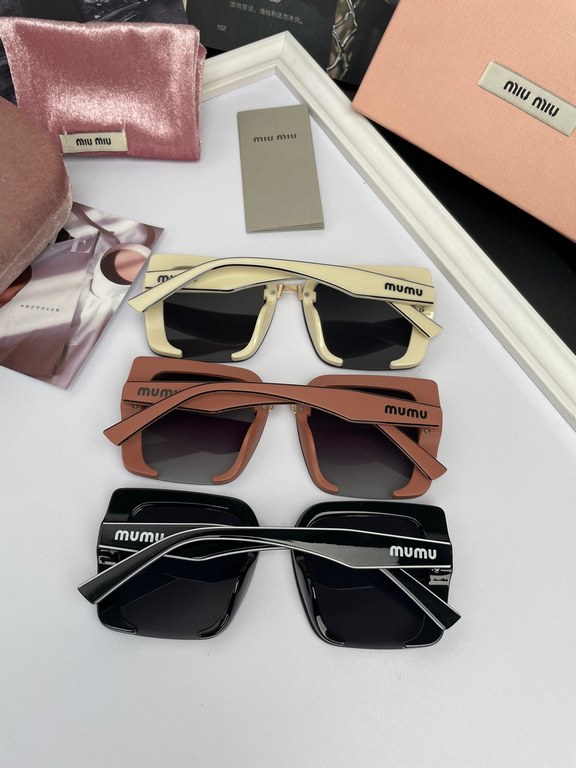 New. 2022Brand,  Miu Miu miumiu women with the same original single polarized sunglasses   TR90 slice frame   Imported Polaroid HD Polarized lenses. Large frame fashion sunglasses  , high-end mirror leg design, the quali