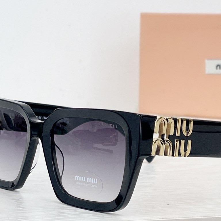 MIUMIU square sunglasses  Sweet and cool new geometric sense of fashionable sense of upBig face round face bb punch Shade sunscreen steady  SMU07WS SIEZE 52 mouth 19-135