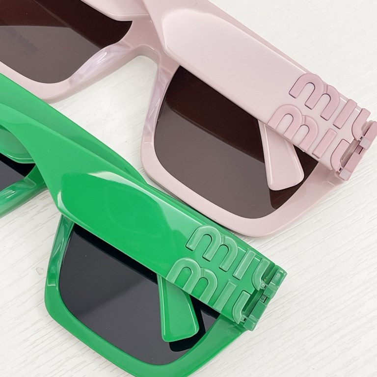 MIUMIU square sunglasses  Sweet and cool new geometric sense of fashionable sense of upBig face round face bb punch Shade sunscreen steady  SMU07WS SIEZE 52 mouth 19-135