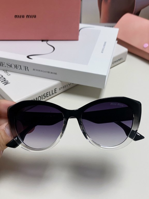 MiuMiu Miu Miu 2024 sunglasses female high-class sense cat-eye frame era teenage group the same sunglasses Ms. pop-ups