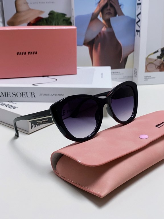 MiuMiu Miu Miu 2024 sunglasses female high-class sense cat-eye frame era teenage group the same sunglasses Ms. pop-ups