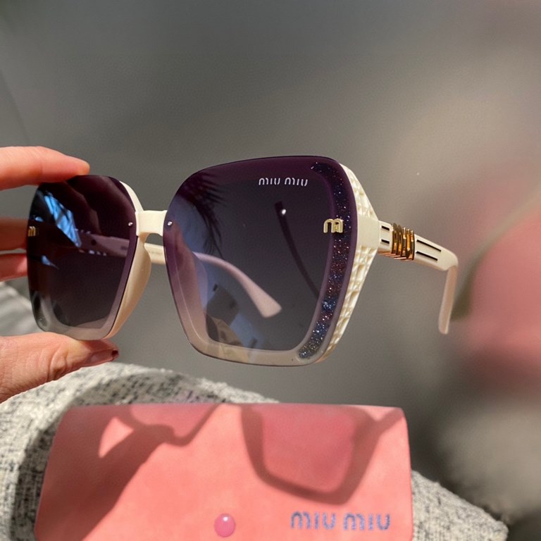 Pmiumiu Women's Polarized Sunglasses     Fashion Slimming Face Big Brand Fan Fashion Style Direct broadcast recommended models (2004)