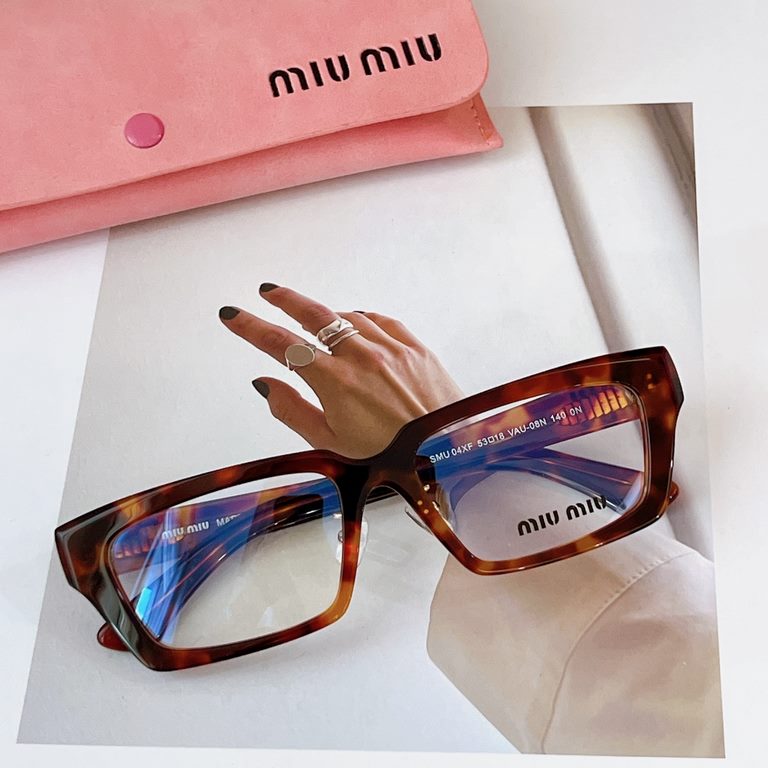 MIU M SMU 04XFSIZE 53 ports 18-140