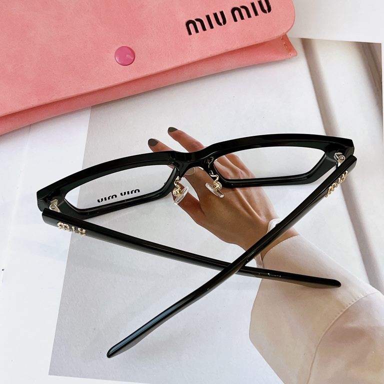 MIU M SMU 04XFSIZE 53 ports 18-140