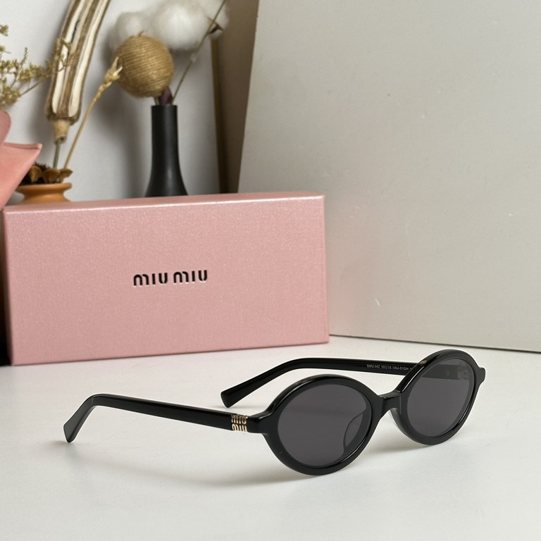 Original small plate MIUMIMODELSMU04ZSIZE50 mouth 18-140College gas retro small frame vegan mirror sunglassesWon Ying Oni same model