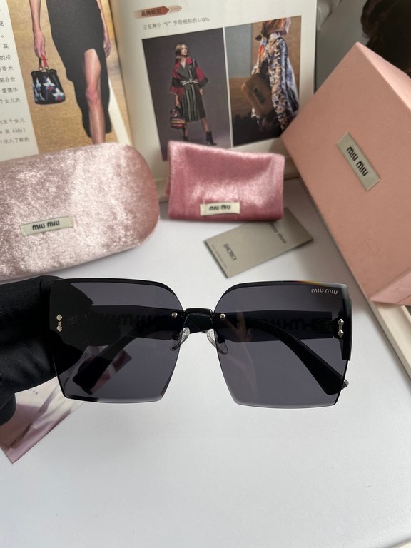 . Miu miu miumiu women's sunglasses   HD nylon lenses   starry sky model big brand model fashion style 7231