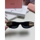 Tall version of the big logo 11WMIUMIU sunglasses are salty and sweet!!!! Love it so much!How can a beautiful woman not have a pair of good-looking sunglassesThis style of sunglasses is really nice!The miumiulogo on both