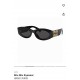 Tall version of the big logo 11WMIUMIU sunglasses are salty and sweet!!!! Love it so much!How can a beautiful woman not have a pair of good-looking sunglassesThis style of sunglasses is really nice!The miumiulogo on both