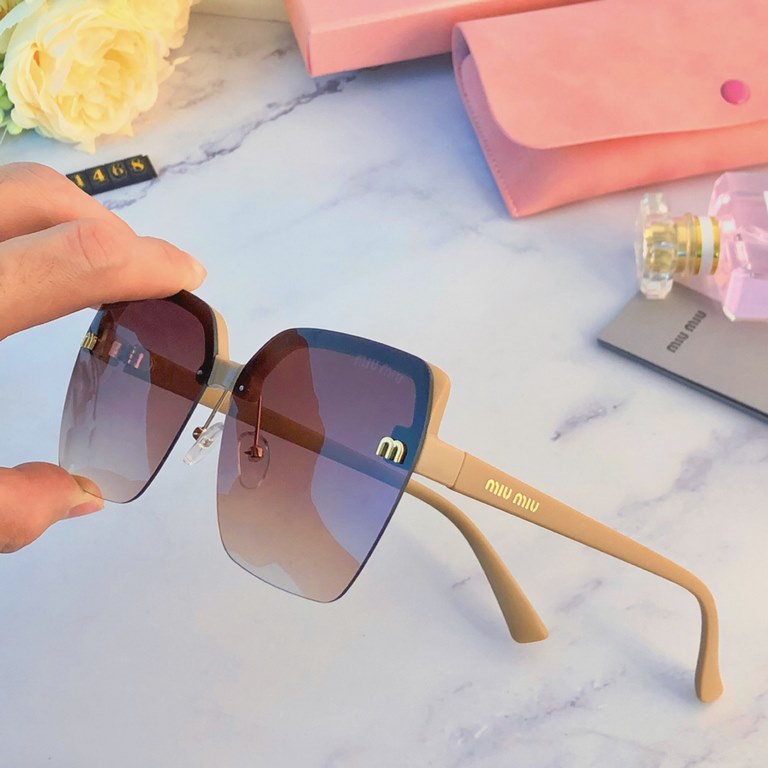 miumiu female tide sunglasses big face thin large frame sunglasses new fashion big brand counter glasses female star with models