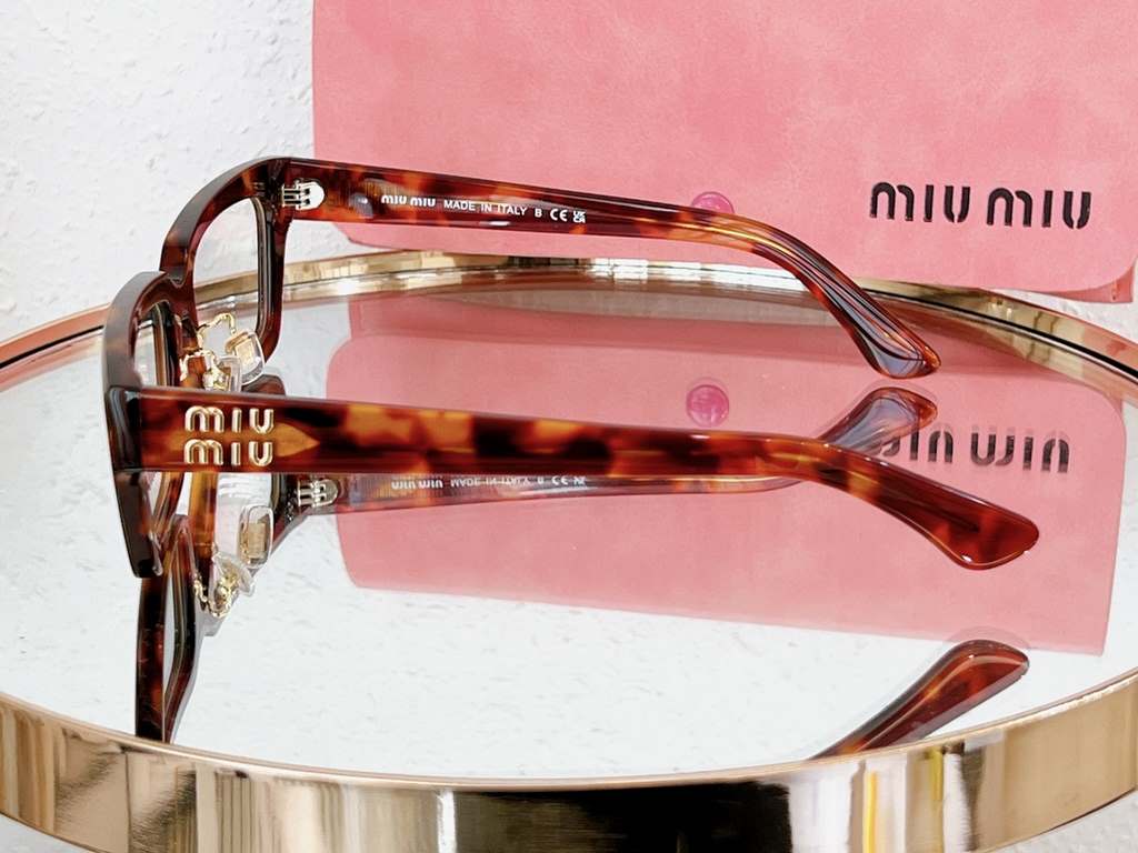 MIU M SMU 04XFSIZE 53 ports 18-140