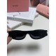 Tall version of the big logo 11WMIUMIU sunglasses are salty and sweet!!!! Love it so much!How can a beautiful woman not have a pair of good-looking sunglassesThis style of sunglasses is really nice!The miumiulogo on both