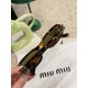 Today's collection of miumiu girls  SMU 08ZS] Drill leg bling bling~!Super cool small square sunglasses