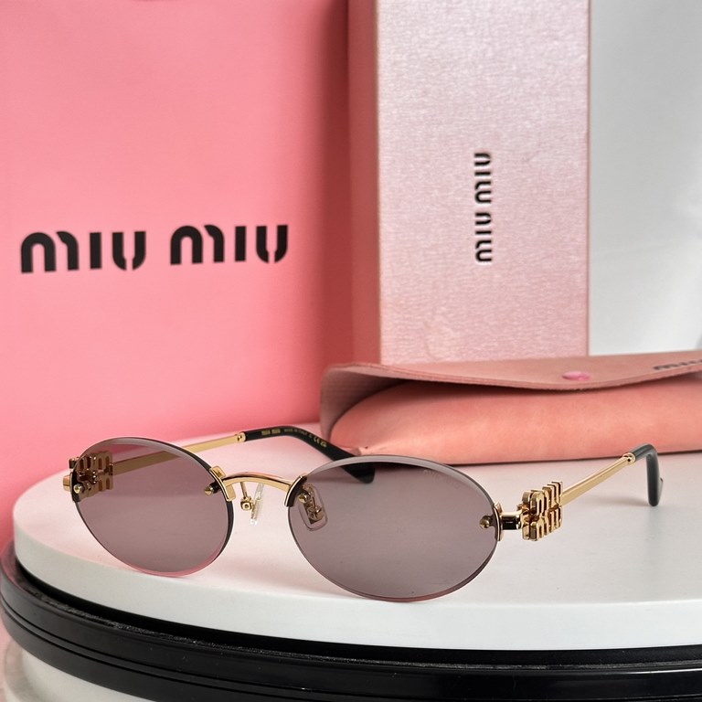 MiuMiuMod：MU100AVSize：57-19-142