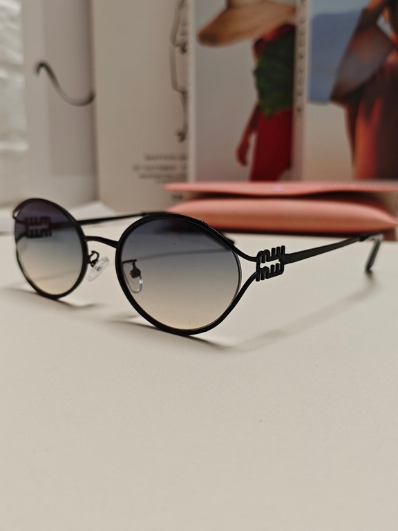 MIUMIU Miu Miu retro oval sunglasses fashion UV sunshade Korean glasses high quality tide