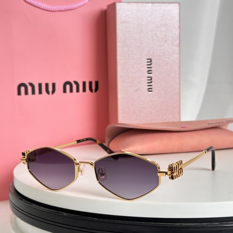 MiuMiuMod：MU98AVSize：56-19-142