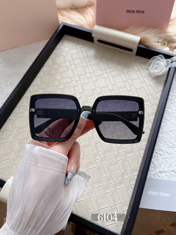 miumiu home women's polarized sunglasses     starry sky models   big brand model   net red live broadcast recommended models               6104