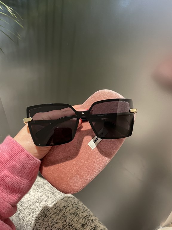 latest models miumiu home women's polarized sunglasses     starry sky models   big brand model   celebrity style Directly recommended models