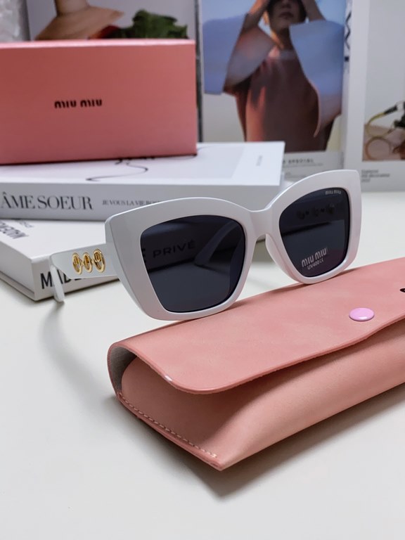 MiuMiu fallacy 2024 new Europe and the United States new fashion sunscreen cat's eye women's sunglasses trend senior sense of popularity of Ms. sunglasses