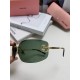 MIUMIU girl's new color is coming ~ want to weld on the face of the sunglasses!Hard goods are not afraid to be late ~ after months of ZP molding to createAny details perfectly reproduced, the official website without col