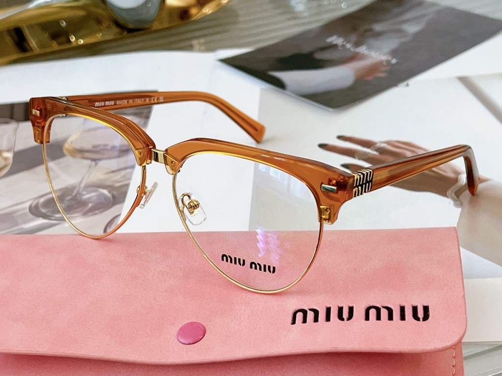 MIU MI VMU 56XV Advertisement runway modelSIZE：56口15-145