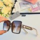 miumiu2024 new square large frame lightweight luxury wind senior sense of ladies sunglasses Xiaohongshu fashion street shooting tide models sunglasses