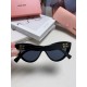 miumiu miu miu cat eye sunglasses, exquisite MiuMiu small logo, each big netroots blogger recommended!