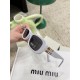 Today's collection of miumiu girls  SMU 08ZS] Drill leg bling bling~!Super cool small square sunglasses