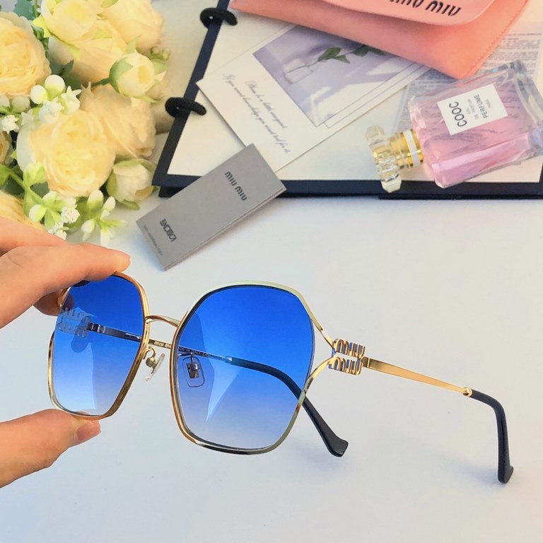 MIUMIU Miu Miu sunglasses female Zhao Jinmai with SMU52W elegant hollow large square frame sunglasses 0MU52WS