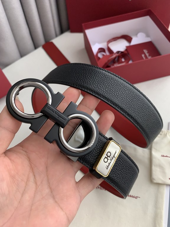 Name Ferragamo.Ferrgamo  original singleModel hanging buckle, the original classic two-tone buckle, physical shooting, head layer cowhideMaterial   100% head layer cowhide, guarantee leather.   double-sided available  co