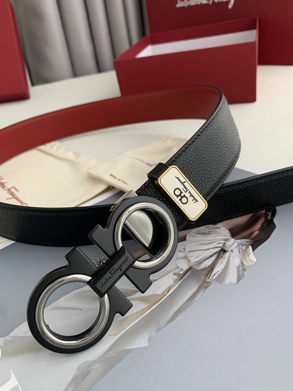 Name Ferragamo.Ferrgamo  original singleModel hanging buckle, the original classic two-tone buckle, physical shooting, head layer cowhideMaterial   100% head layer cowhide, guarantee leather.   double-sided available  co