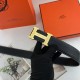 Comes with a full set of packing gift box  Hermes Hermes Men's Double Sided Leather Belt 38mm Imported patterned leather pressed on both sides. Can be used on both sides Counter alignment With new inner buckle.