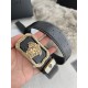 Name VERSACE. Versace   original single belt - beltModel hanging buckle, classic human head pure steel material inlaid with diamonds buckle, head layer cowhide, pictures taken in kindMaterial   100% head layer cowhide, g